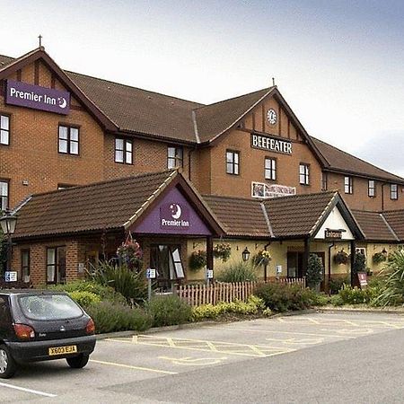 Premier Inn York North West Exterior photo